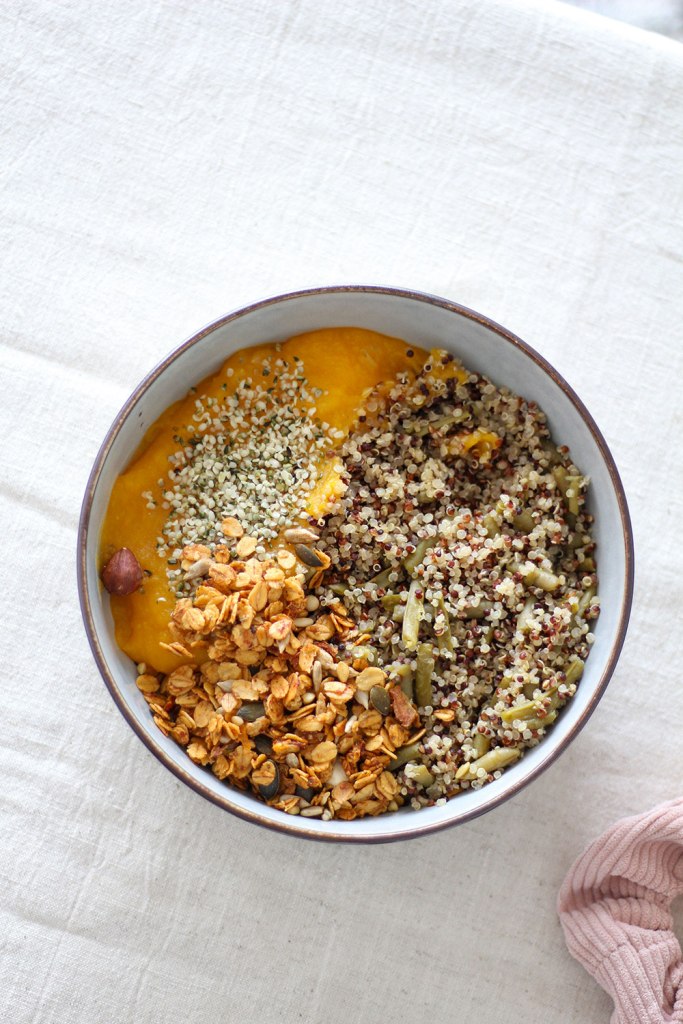 végétarisme beautyarchi bol quinoa butternut granola chanvre légumes 