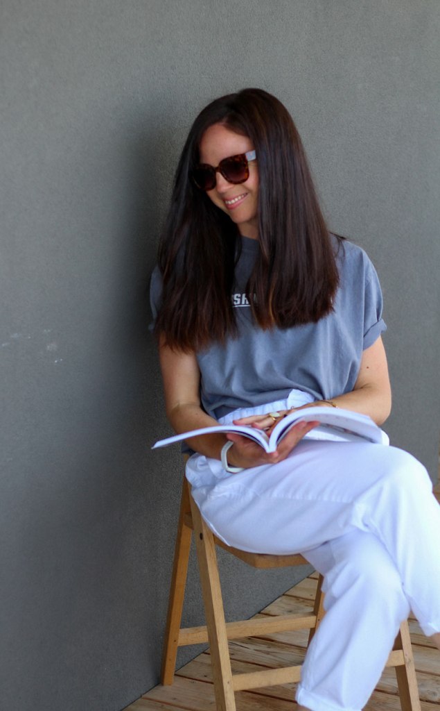 look grey lecture Geraldine Louvel